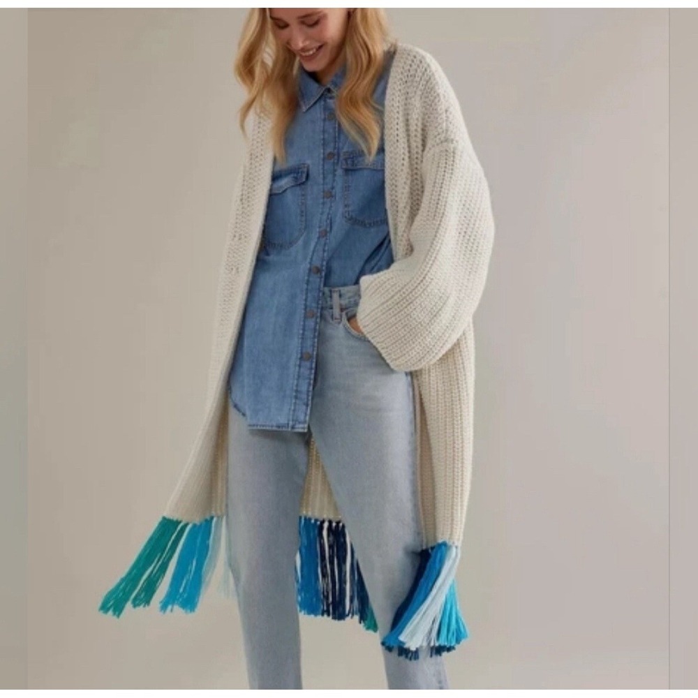ANTHROPOLOGIE Long Cardigan‎ Sweater Cream w Blue Ombre Fringe Size OS Boho - Picture 4 of 16